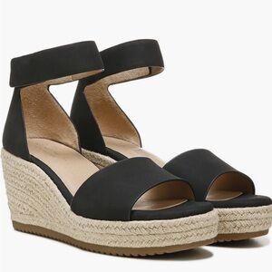 SOUL Naturalizer Oakley Black Smooth Wedges
